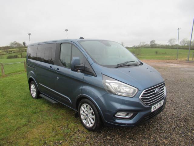 2021 Ford Tourneo Custom 2.0 EcoBlue 185ps Low Roof 8 Seater Titanium