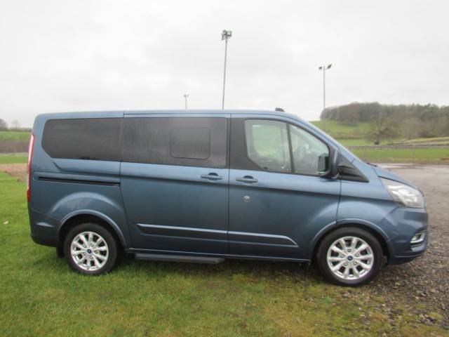 2021 Ford Tourneo Custom 2.0 EcoBlue 185ps Low Roof 8 Seater Titanium