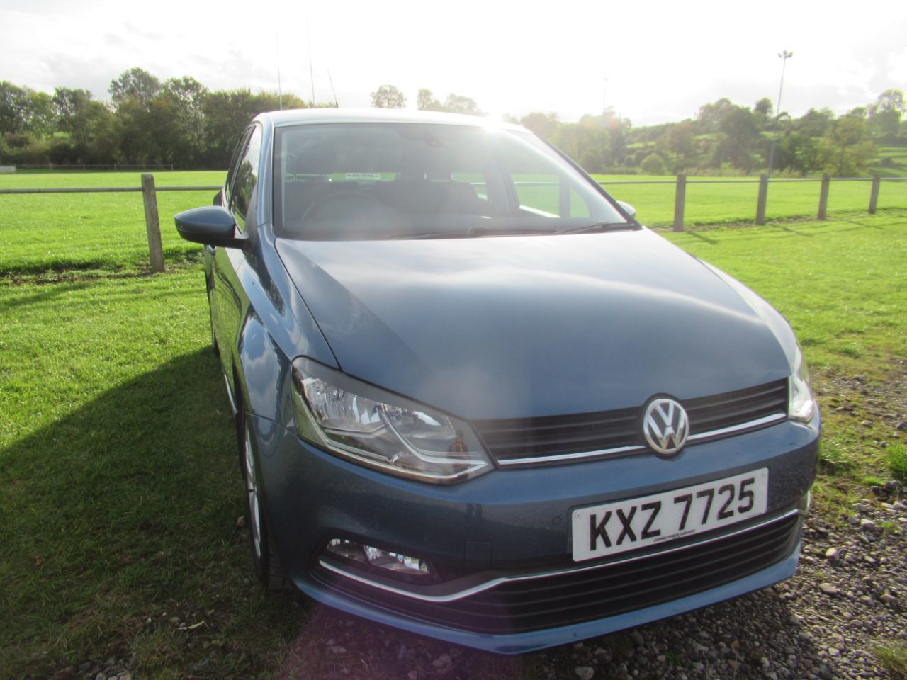2017 VOLKSWAGEN POLO